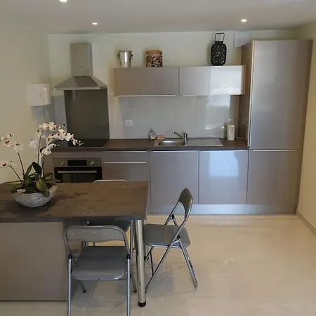 Apartment La Cigale - Climatisation - Proche - Calme Villeveyrac