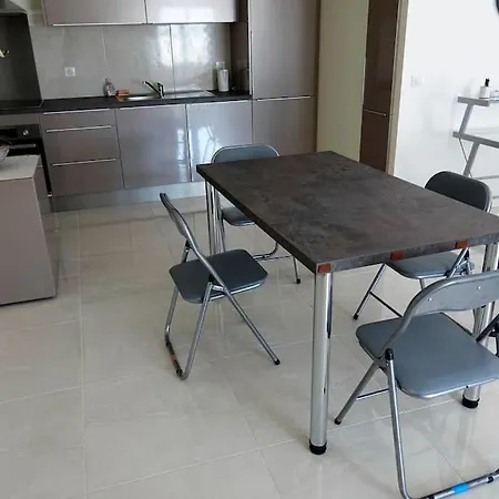 La Cigale - Climatisation - Proche - Calme Apartment *