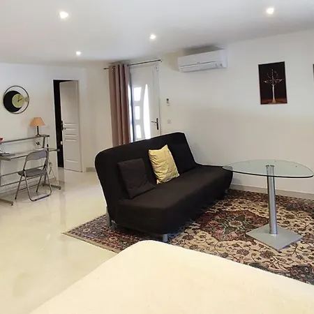 La Cigale - Climatisation - Proche - Calme *